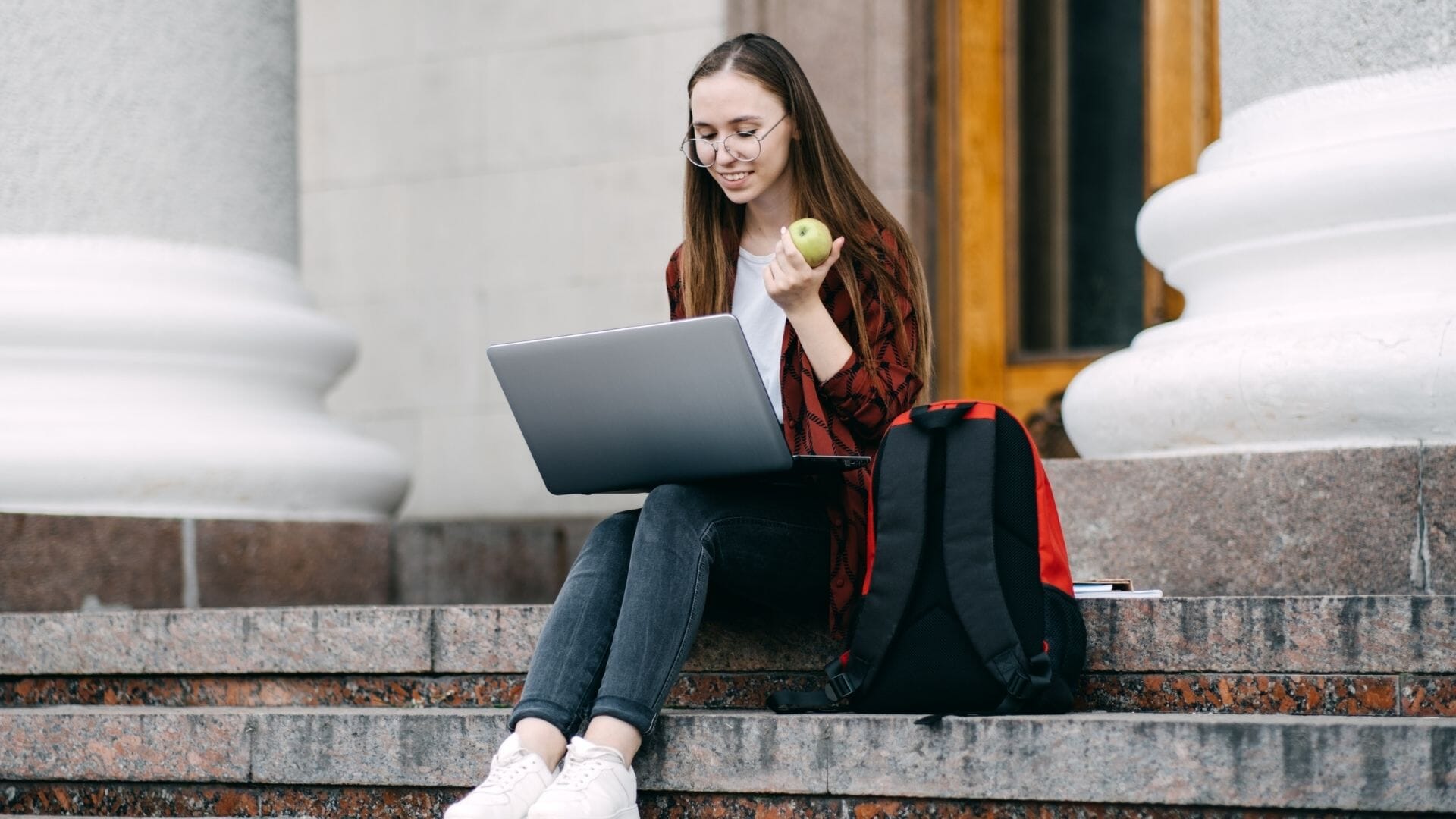 Plan 5 Becomes the New Default for Student Loan Deductions from April 2026