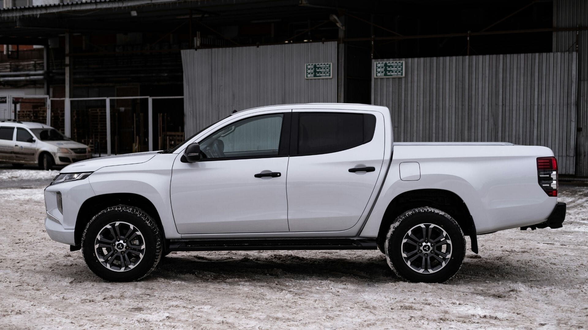 Is it a car or a van? No, it’s a double cab pickup!