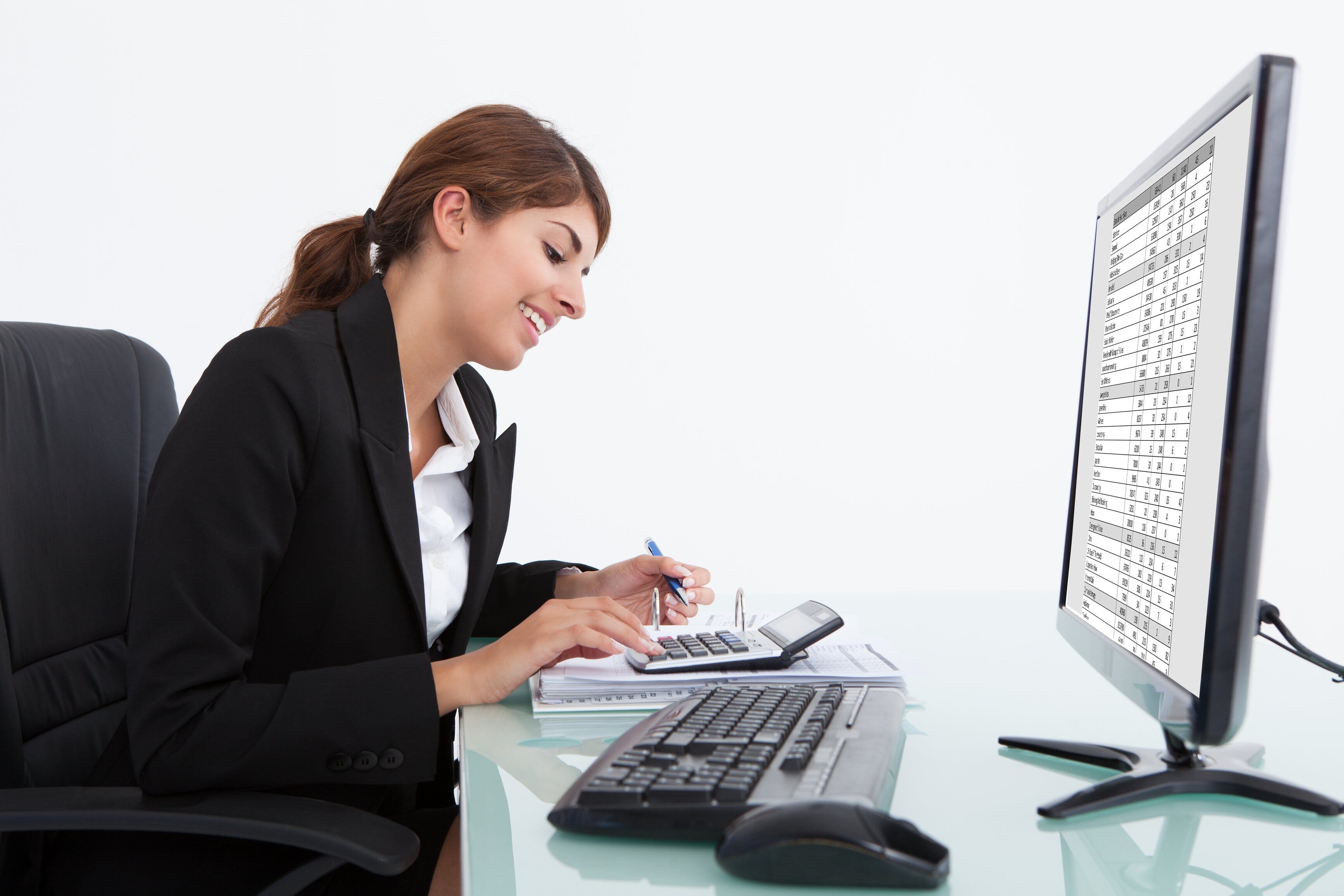 Service sector employees to claim a rebate on expenses